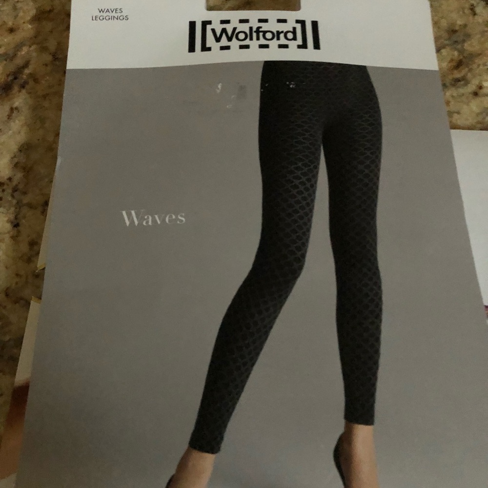 Wolford Waves Opaque Leggings, white dust SZE S